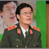 Trung tướng, Nhà văn Hữu Ước